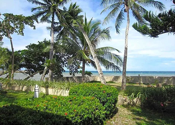 Estaca Bay Gardens Conference 2*